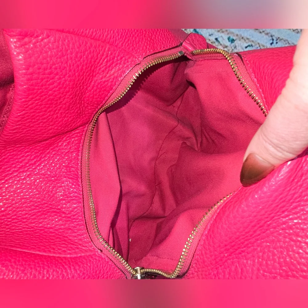 Coach B1557 Madison Phoebe Pebbled Leather Tote Bag - Picture 9 of 13